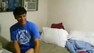 معلمة مدرسة وقحة ناضجة تطلب جماع عنيف من تلميذها الصغير