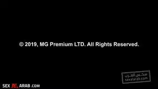 داخل ستوديو الأفلام الإباحية: مشهد نيكوليت شيا الشرجي خلف الكواليس