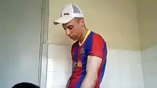 اقفيش في الشارع