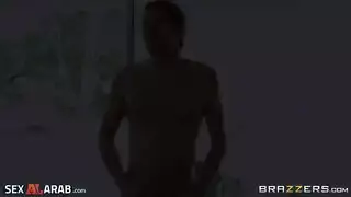 الام والتحايل ع ابنها مترجم