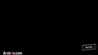 جوني ينيك المرآة الأنيقة سكس مترجم