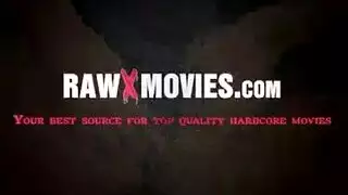 سيدة شقراء وصديقها مثليه كانت تجعل الحب بينما كان جارهم الجديد على بعد ثوان فقط