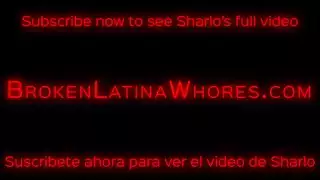 هيمنة شرجية قاسية وعمق حنجري للاتينا ذات العيون الزرقاء في مجموعة ثلاثية هواة خام