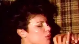 شباب نيجيريون في فيلم بورنو مثلث صريح