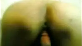 مشهد عربي صريح مع هبة: مص الزب متبوعًا بالركوب